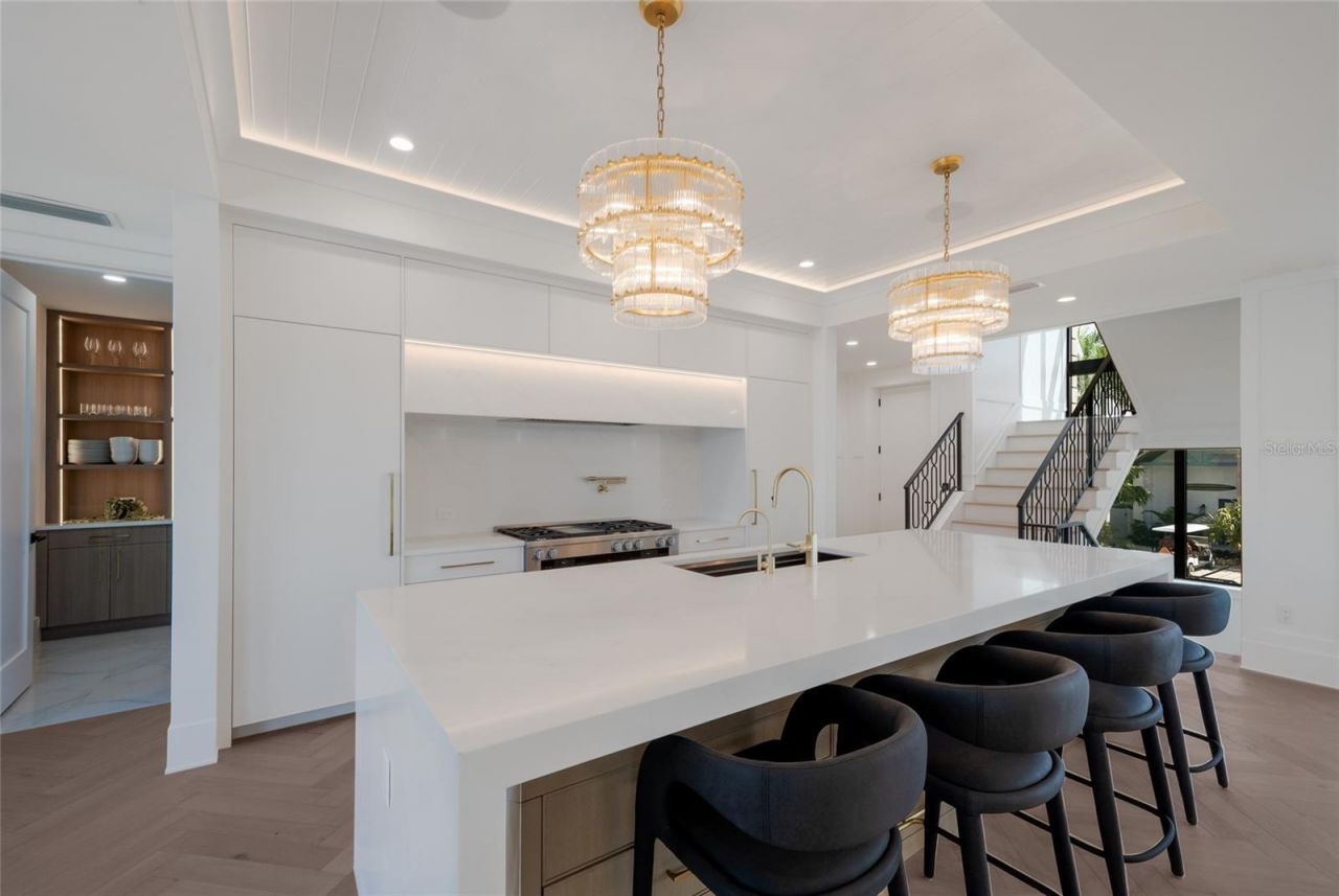 703 S Bay Boulevard, Anna Maria, FL 34216 Photo