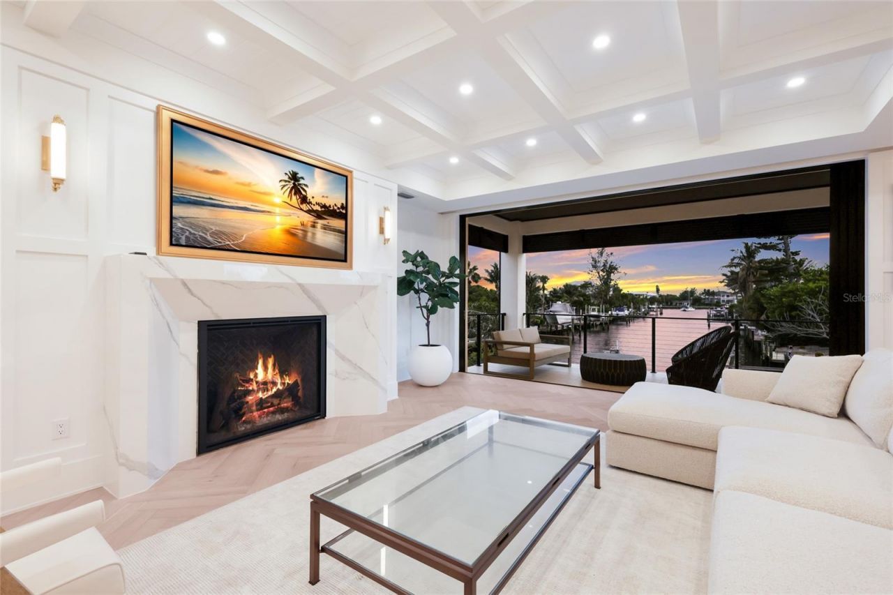 703 S Bay Boulevard, Anna Maria, FL 34216 Photo