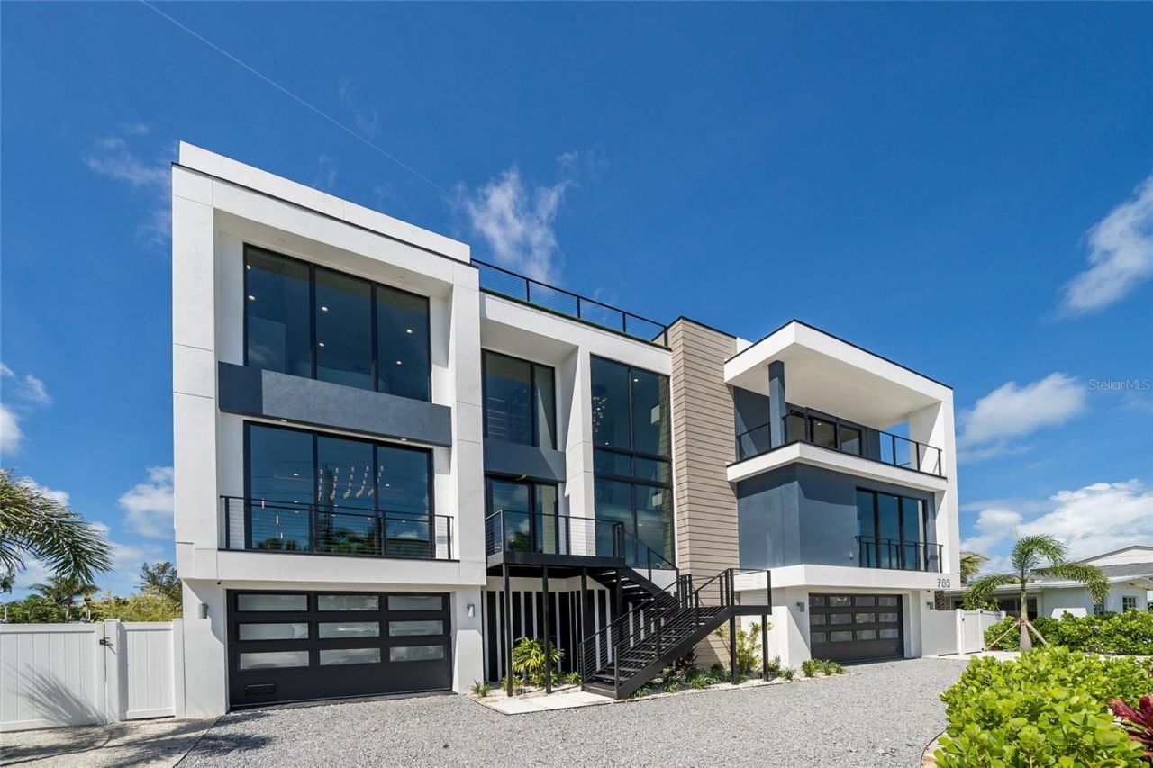 703 S Bay Boulevard, Anna Maria, FL 34216 Photo