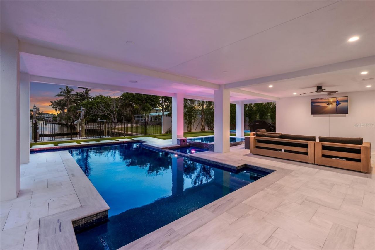 703 S Bay Boulevard, Anna Maria, FL 34216 Photo