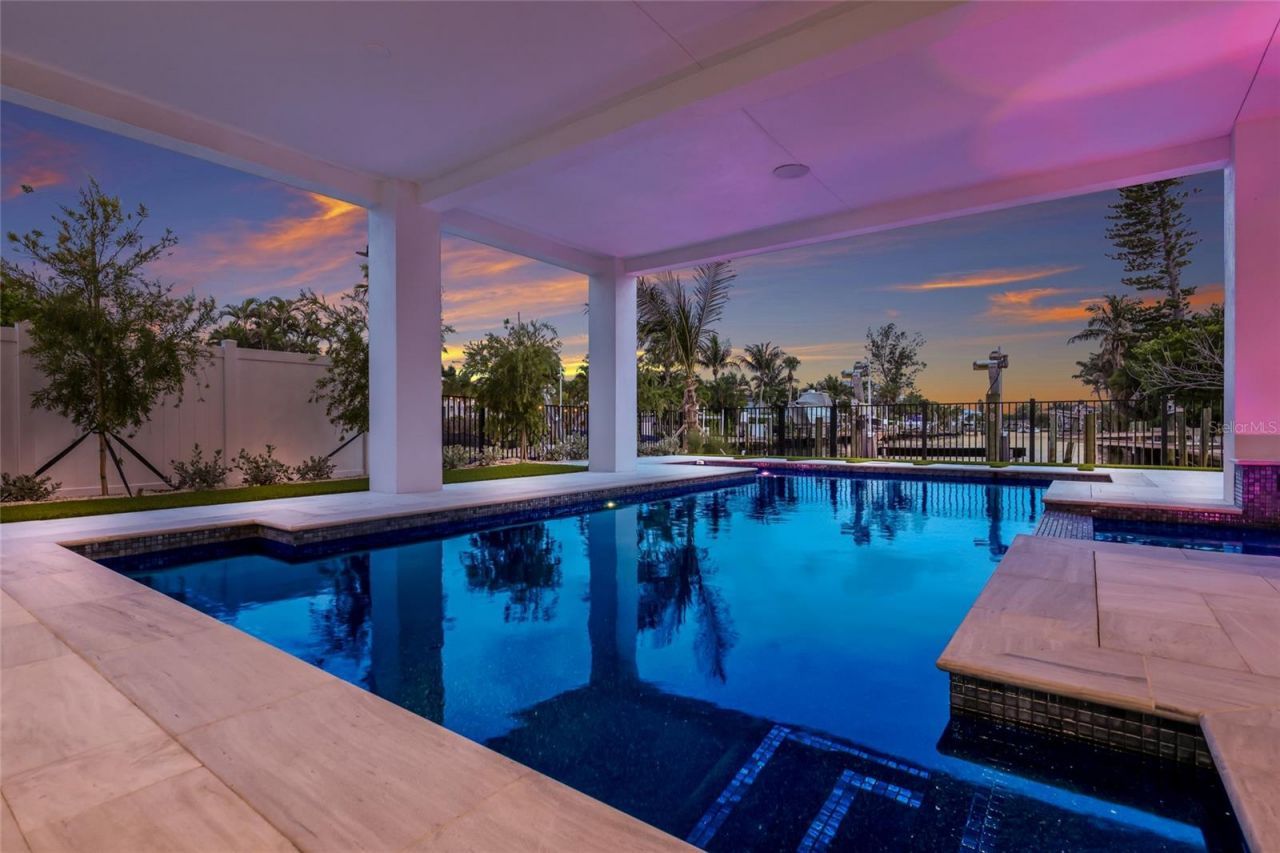 703 S Bay Boulevard, Anna Maria, FL 34216 Photo