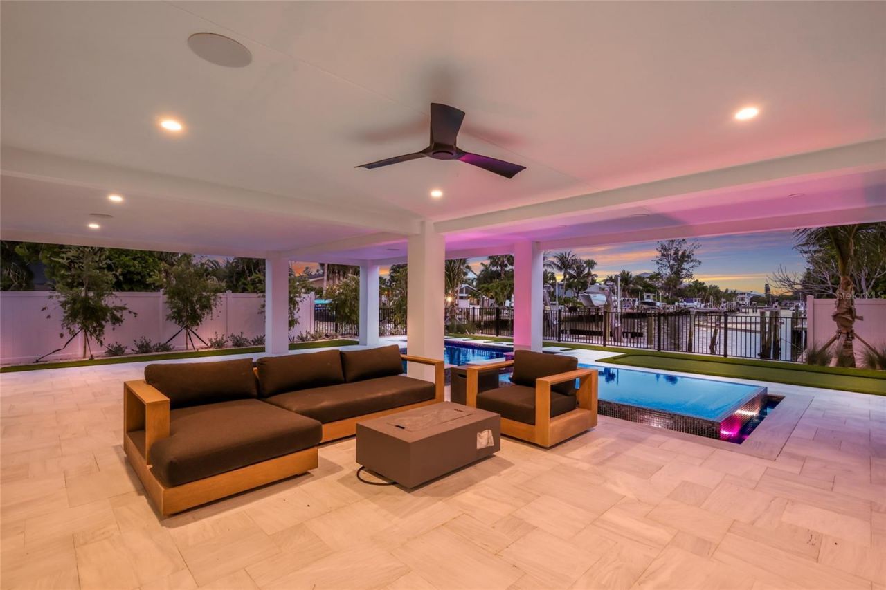 703 S Bay Boulevard, Anna Maria, FL 34216 Photo