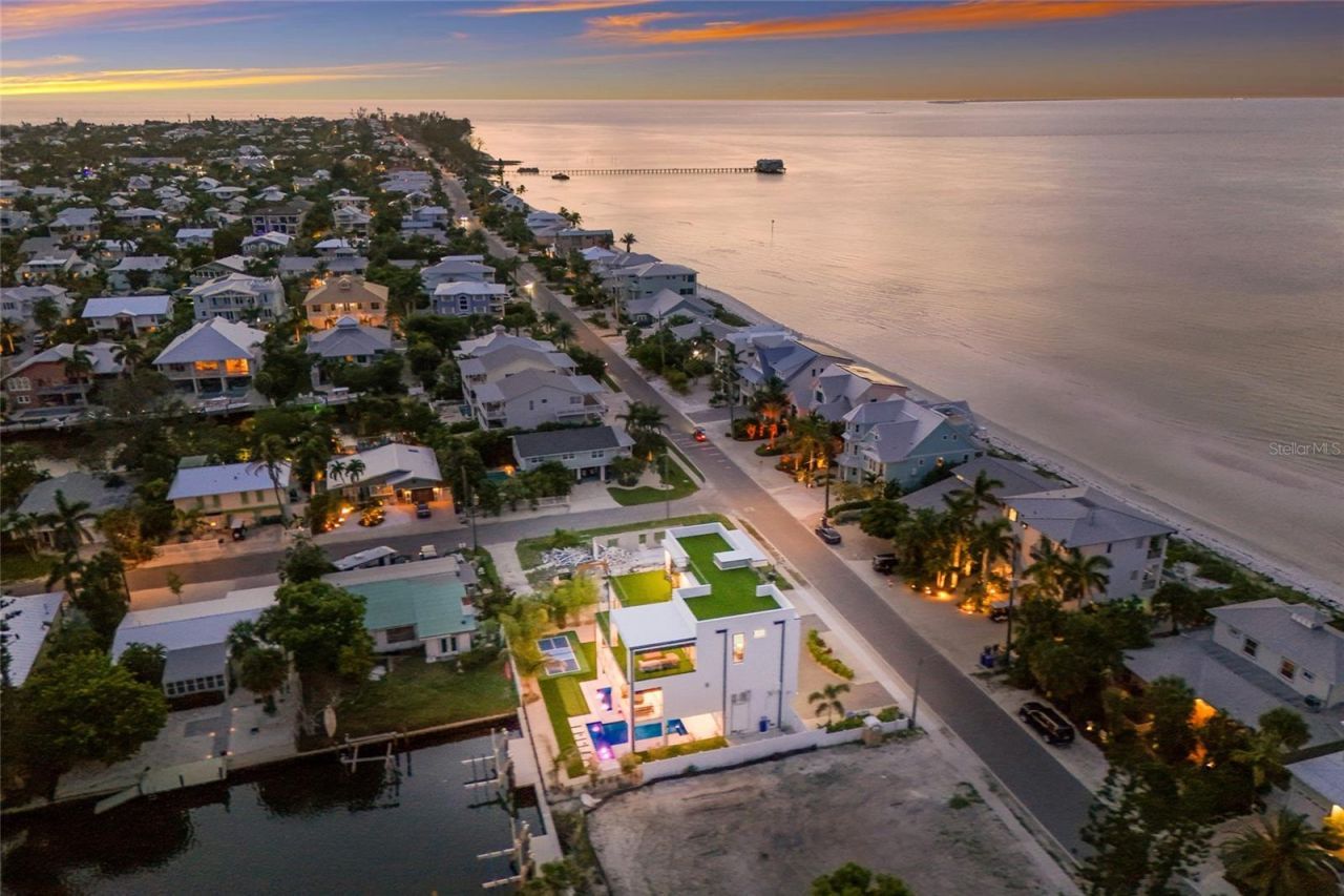 703 S Bay Boulevard, Anna Maria, FL 34216 Photo