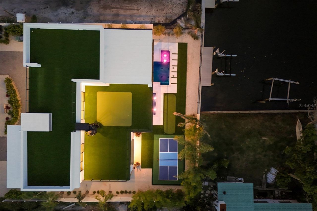 703 S Bay Boulevard, Anna Maria, FL 34216 Photo