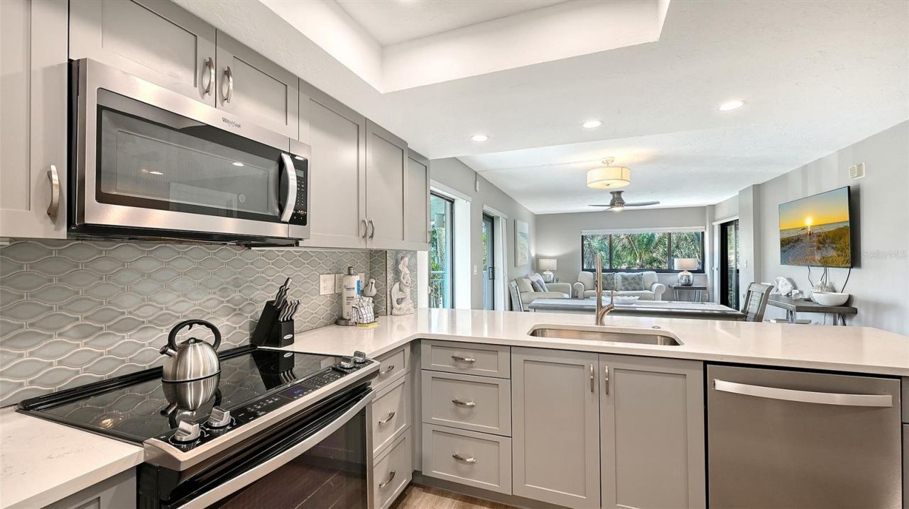 1001 Point Of Rocks Road , Unit 208, Sarasota, FL 34242 Photo