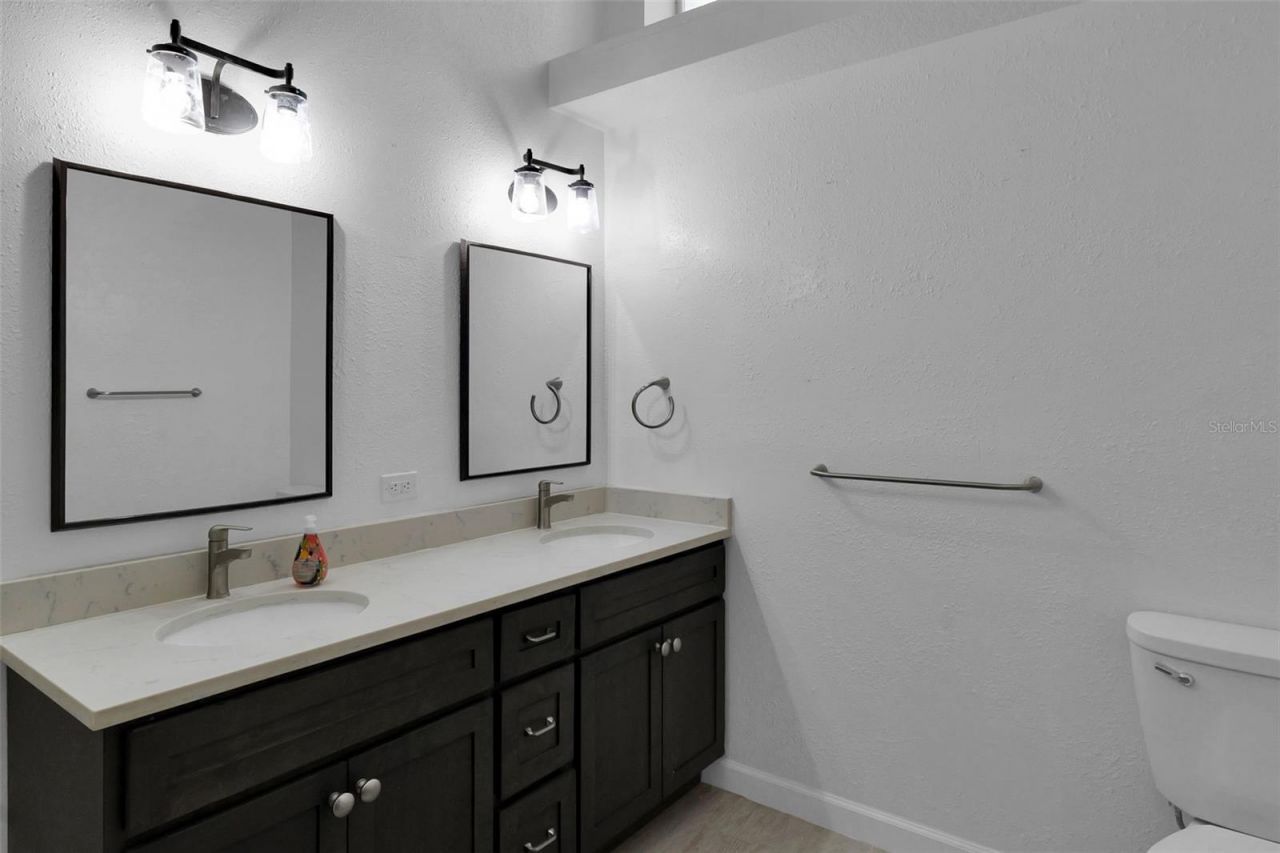 9450 Mississippi Run, Weeki Wachee, FL 34613 Photo