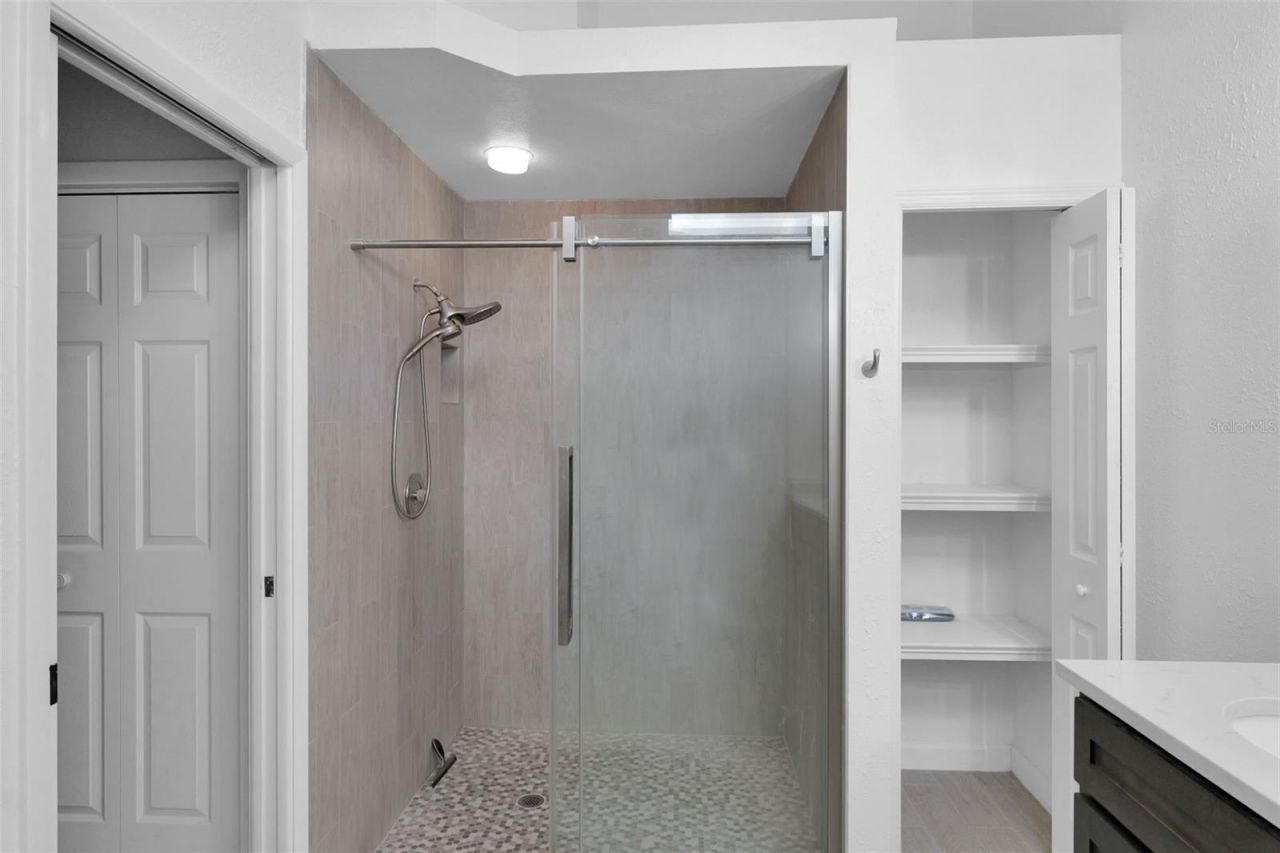 9450 Mississippi Run, Weeki Wachee, FL 34613 Photo