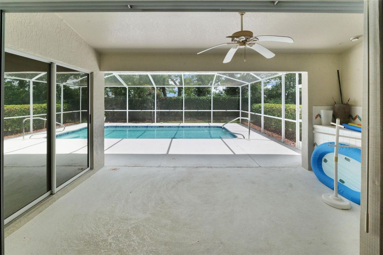 9450 Mississippi Run, Weeki Wachee, FL 34613 Photo