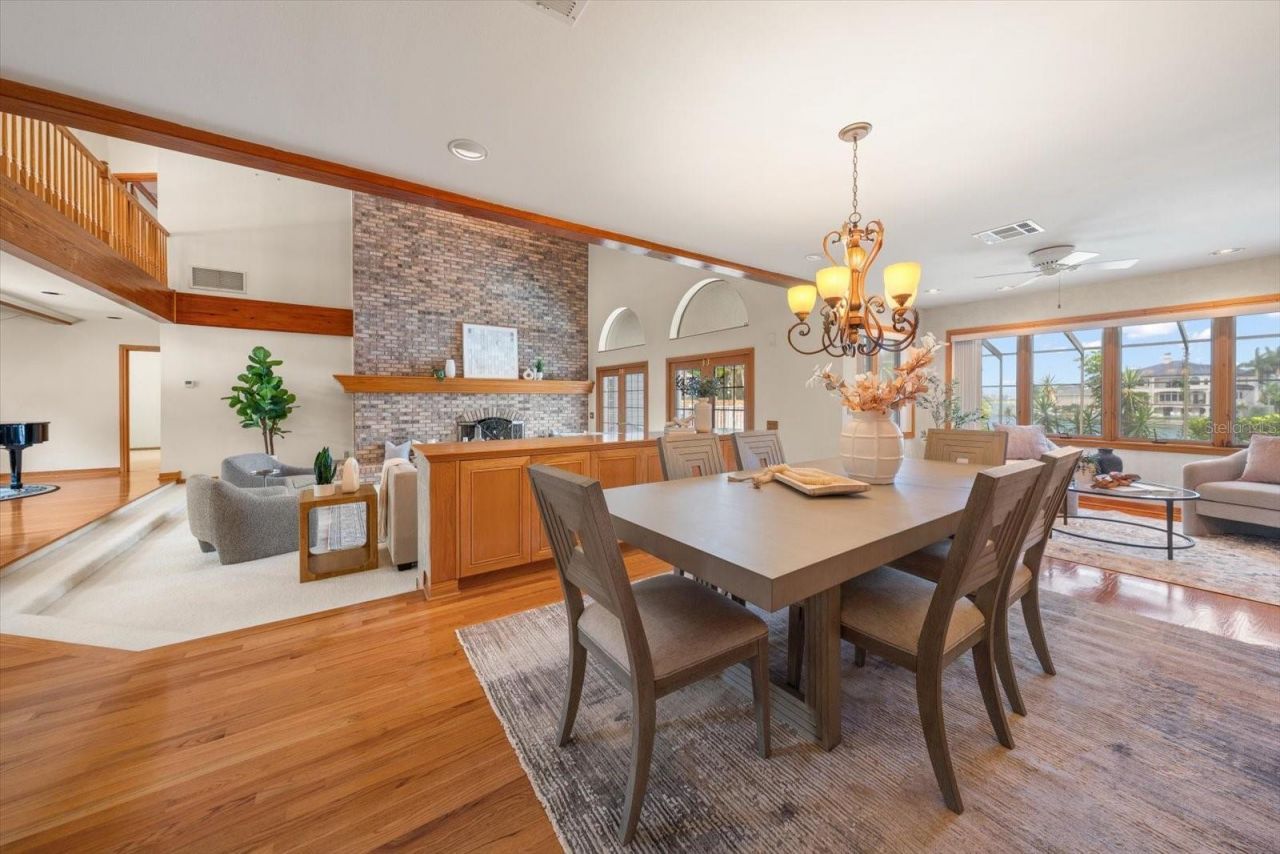 220 Harbor View Lane, Largo, FL 33770 Photo