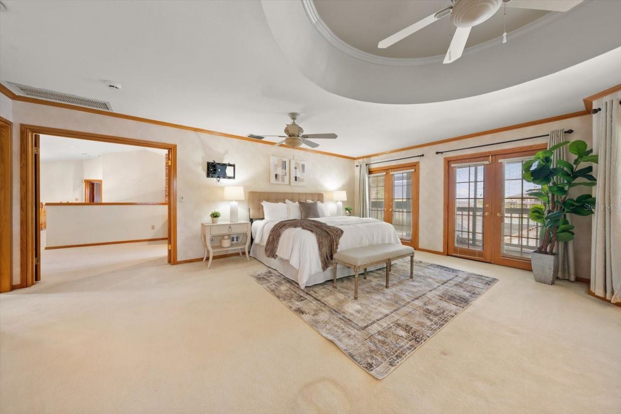 220 Harbor View Lane, Largo, FL 33770 Photo