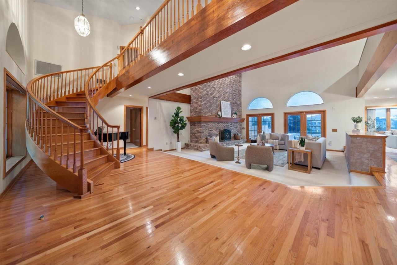 220 Harbor View Lane, Largo, FL 33770 Photo