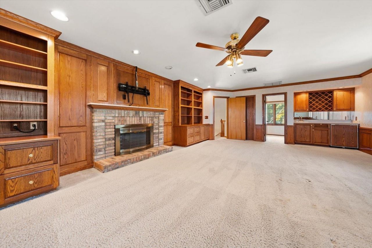 220 Harbor View Lane, Largo, FL 33770 Photo