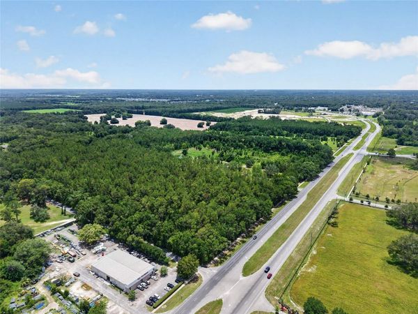 000 W NEWBERRY ROAD, NEWBERRY, FL 32669