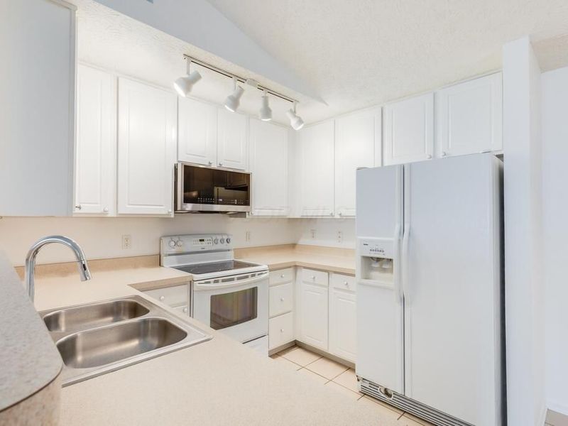 7890 Beamish Way, Unit 9D, Blacklick, OH 43004 Photo 11