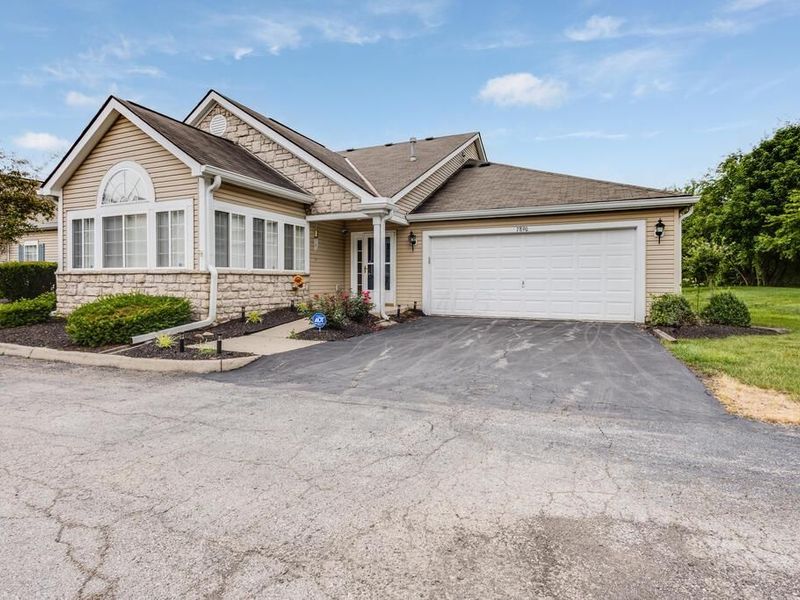 7890 Beamish Way, Unit 9D, Blacklick, OH 43004 Photo 2