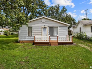 1908 AMERICAN Street, Pekin, IL 61554
