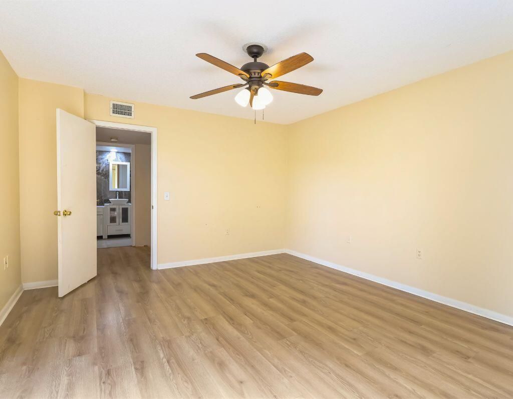 2229 22nd Way, West Palm Beach, FL 33407 Photo