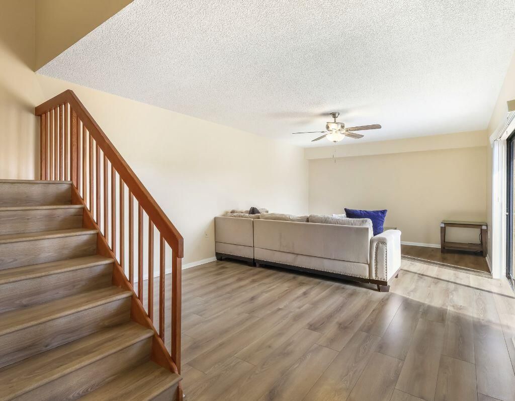 2229 22nd Way, West Palm Beach, FL 33407 Photo