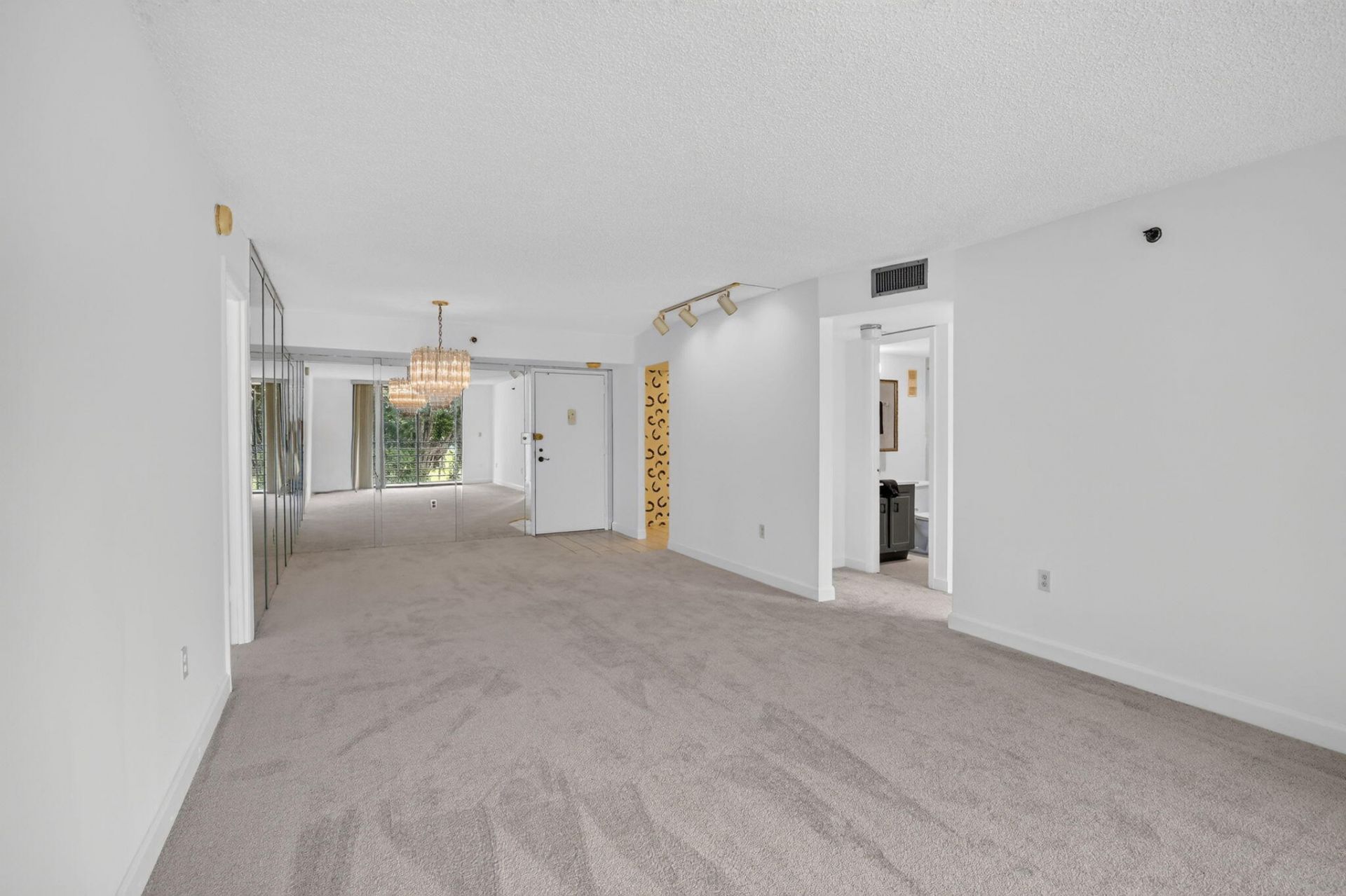 1100 Saint Charles Place, Unit 203, Pembroke Pines, FL 33026 Photo
