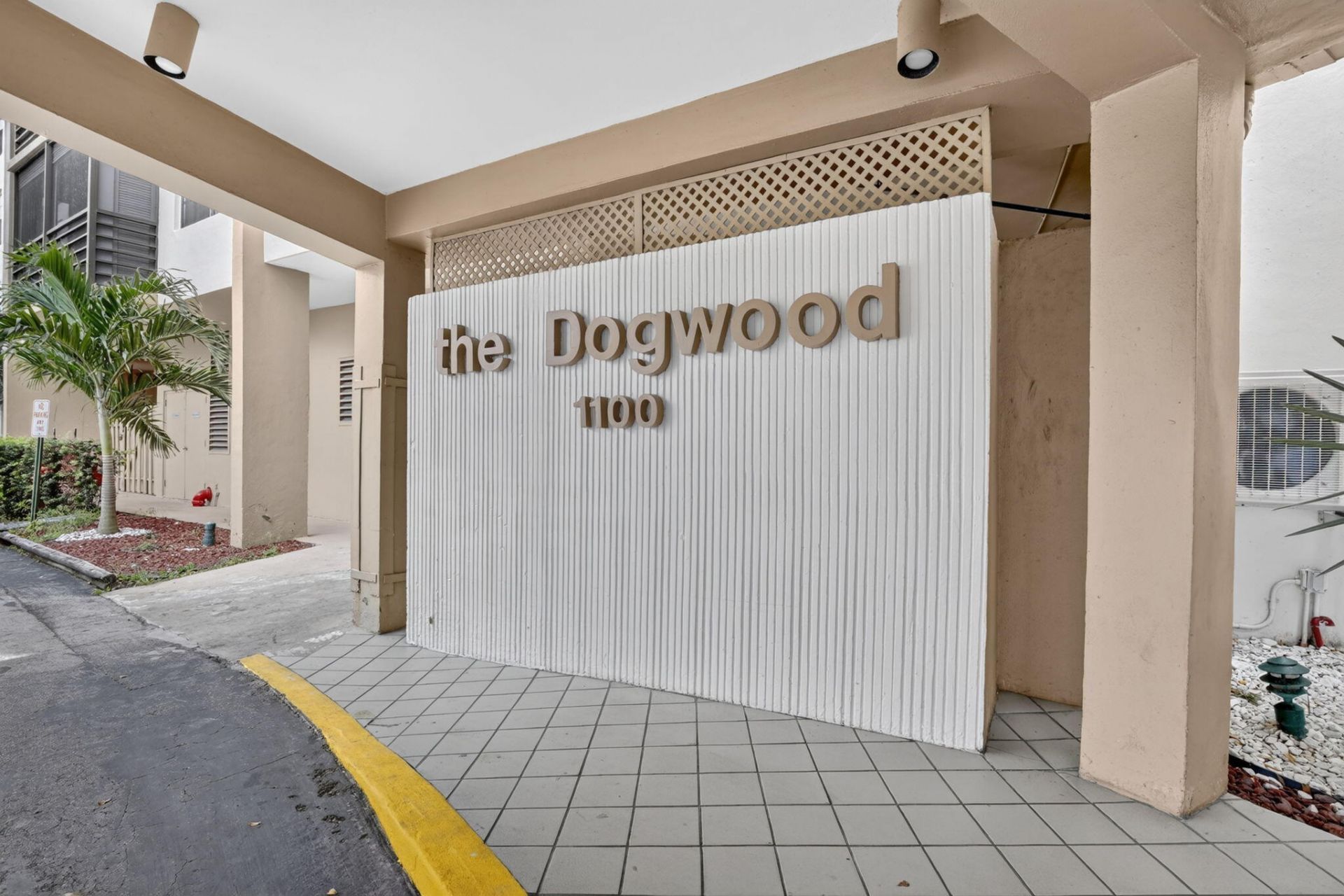 1100 Saint Charles Place, Unit 203, Pembroke Pines, FL 33026 Photo