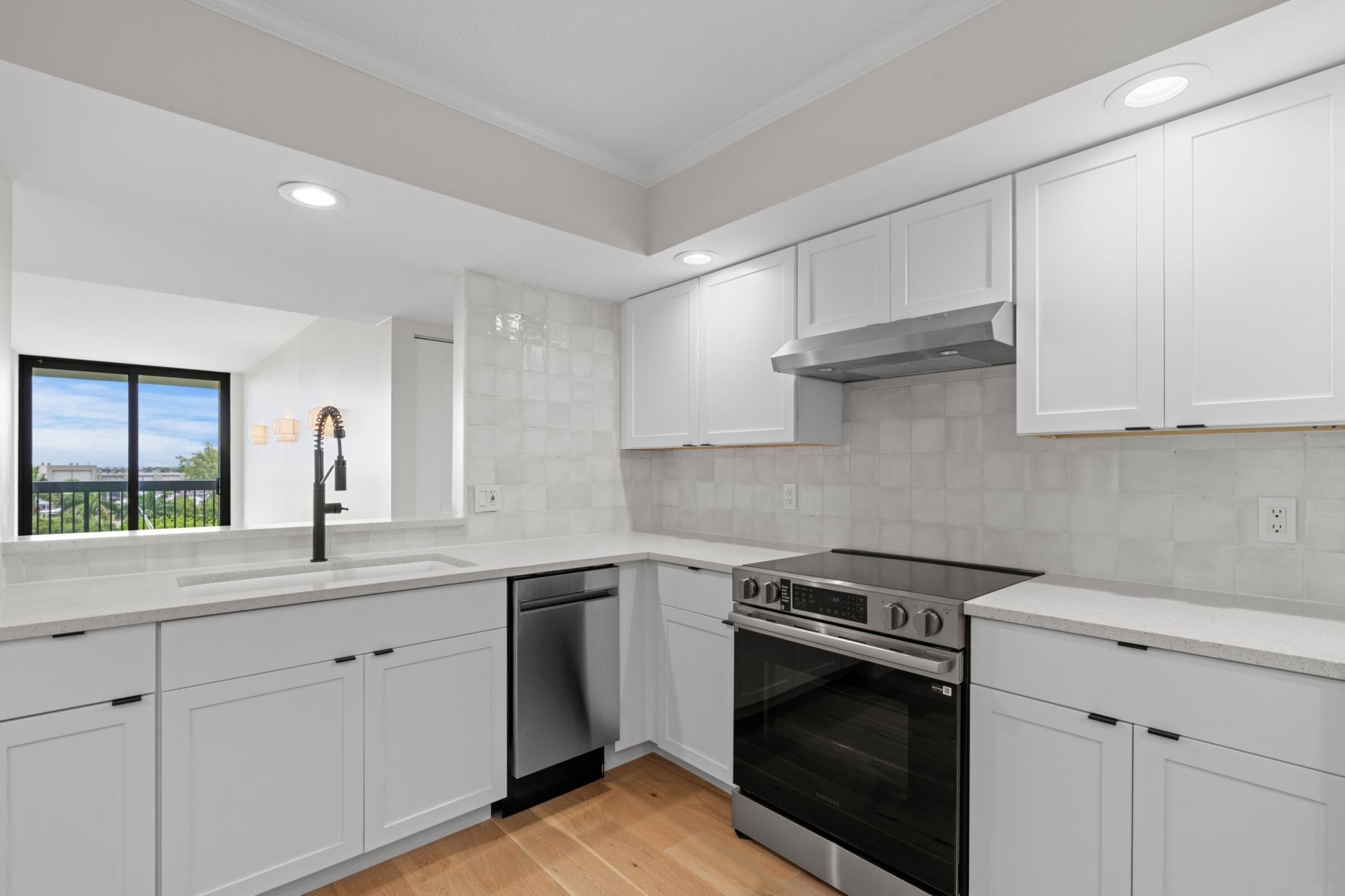 2900 NE 14th Street Causeway, Unit #605, Pompano Beach, FL 33062 Photo