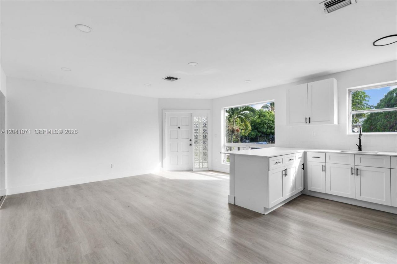 6831 Greene St , Unit 6831, Hollywood, FL 33024 Photo