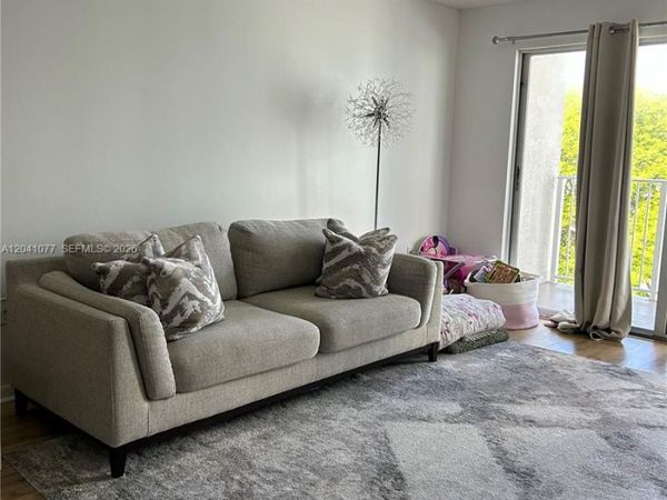 1975 Normandy Dr , Unit 301, Miami Beach, FL 33141