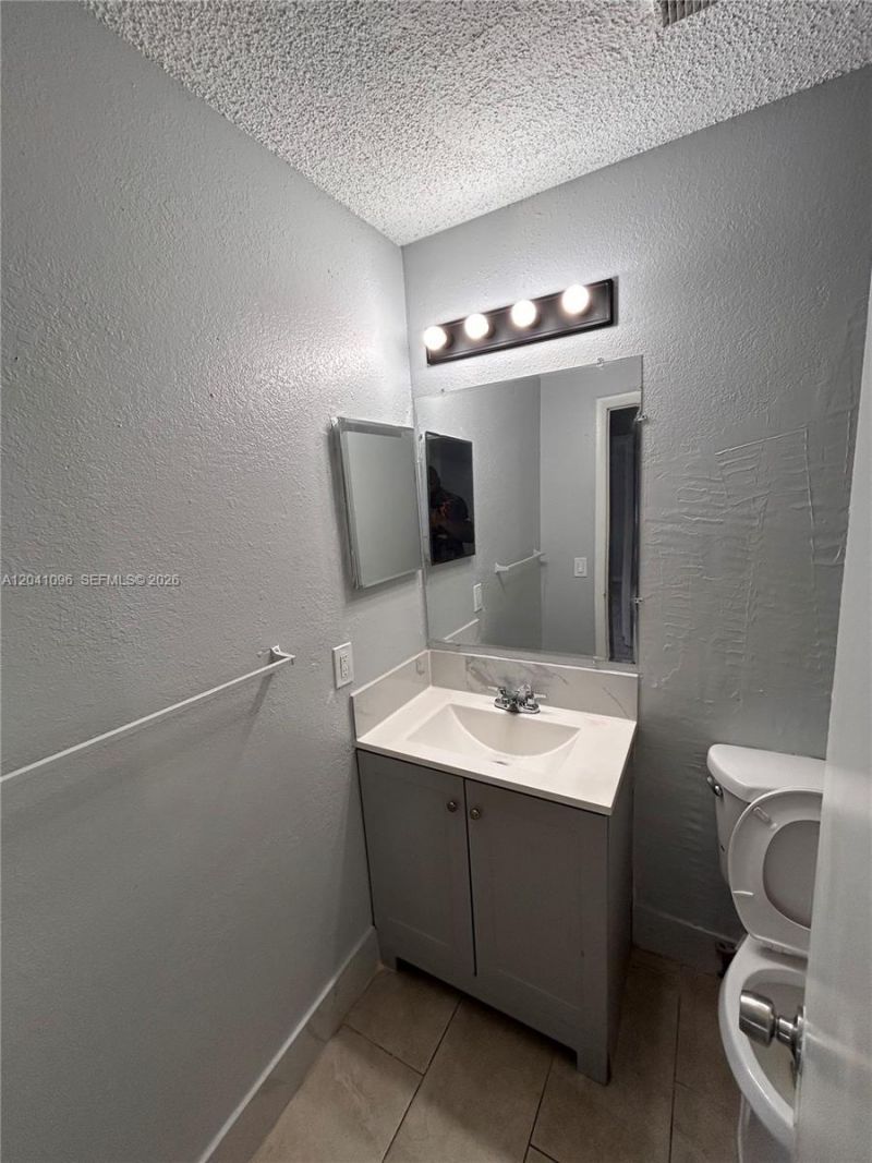 2091 Ilene Dr, Unit 2, Delray Beach, FL 33445 Photo