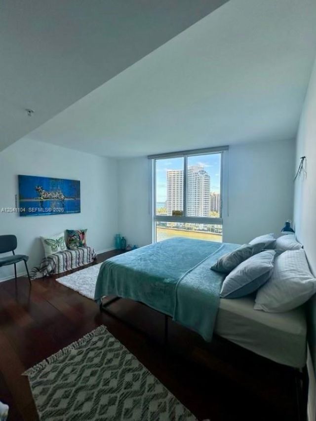 325 S Biscayne Blvd, Unit 1523, Miami, FL 33131 Photo