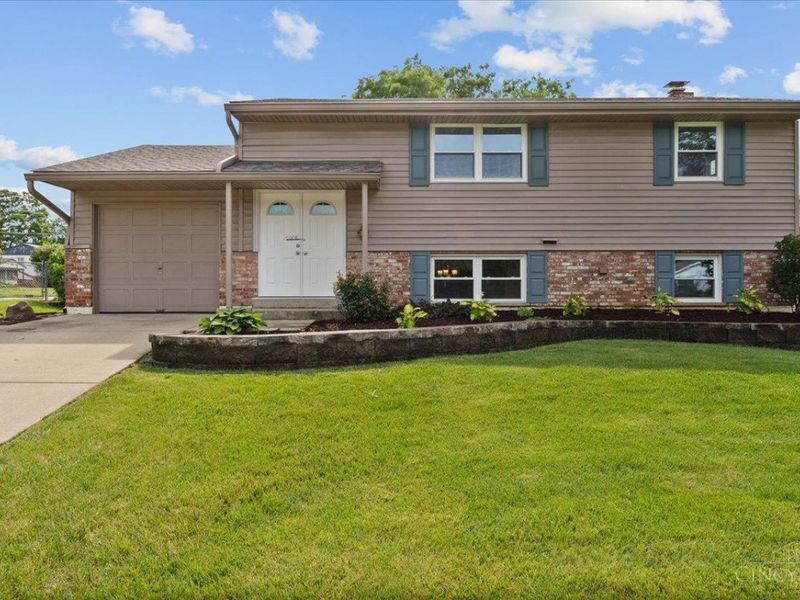 10298 Storm Drive, Colerain Township, OH 45251 Photo 2
