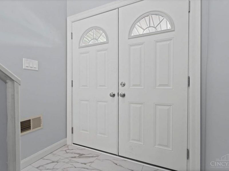 10298 Storm Drive, Colerain Township, OH 45251 Photo 5
