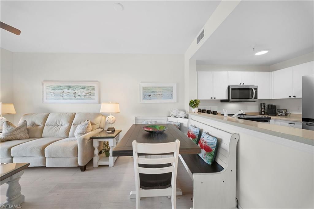 4455 Botanical Place Cir , Unit 305, Naples, FL 34112 Photo