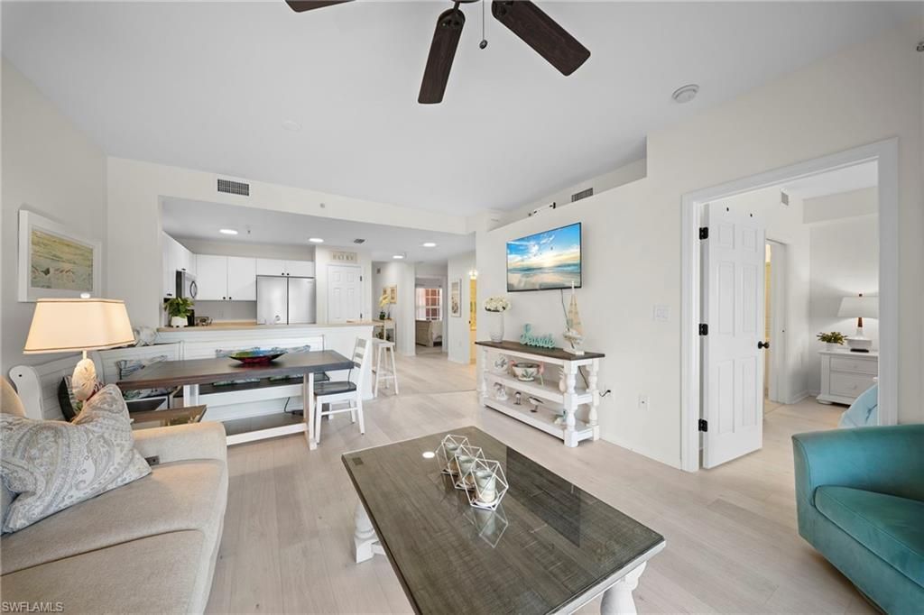 4455 Botanical Place Cir , Unit 305, Naples, FL 34112 Photo