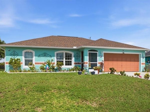 1902 NW 2nd PL , CAPE CORAL, FL 33993