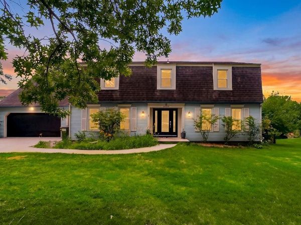16408 Riggs Road, Stilwell, KS 66085