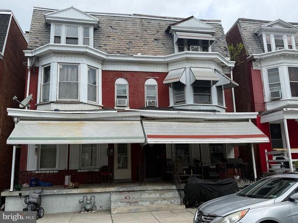 151 W MAPLE STREET, YORK, PA 17401