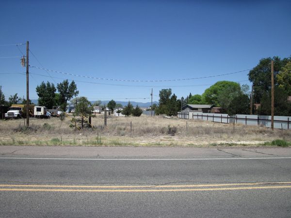 801 US 41 , Estancia, NM 87016