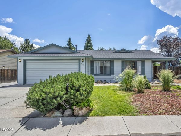 933 Lepori Way, Sparks, NV 89431