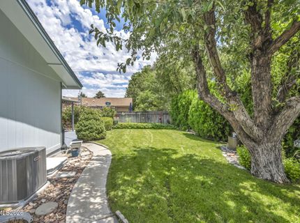 933 Lepori Way, Sparks, NV 89431 Photo