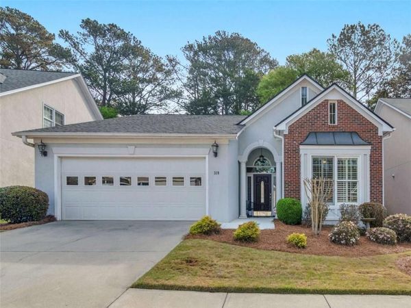 319 Lewisburg Drive , Mcdonough, GA 30253