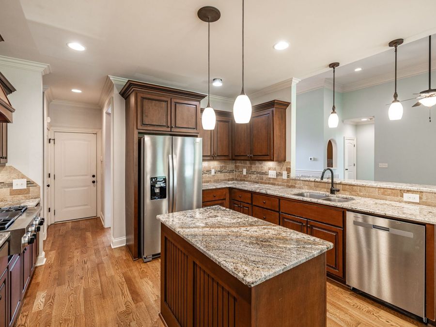 Property Image 38