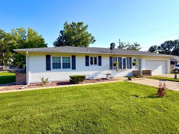 1402 Jonquil Street, Centralia, IL 62801