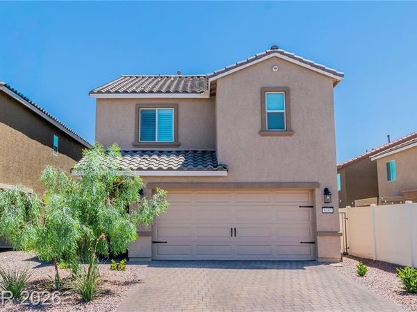 6183 Pink Cosmos Avenue , Las Vegas, NV 89122