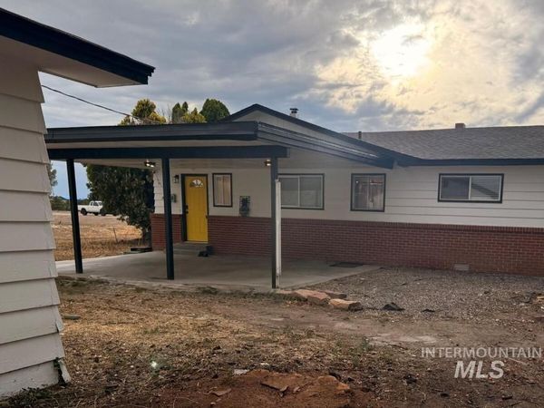 20898 Middleton Rd, Caldwell, ID 83605