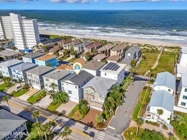 1827 1ST Street S, Jacksonville Beach, FL 32250
