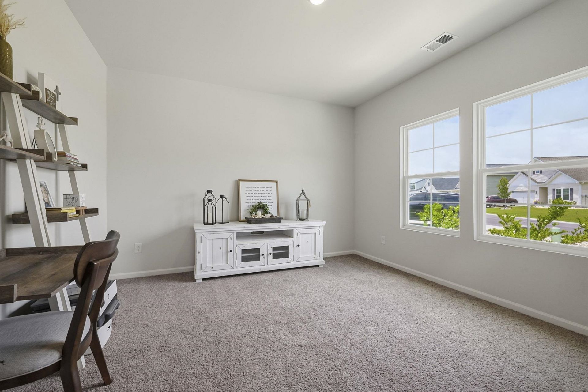 856 Agostino Dr.  Photo 4