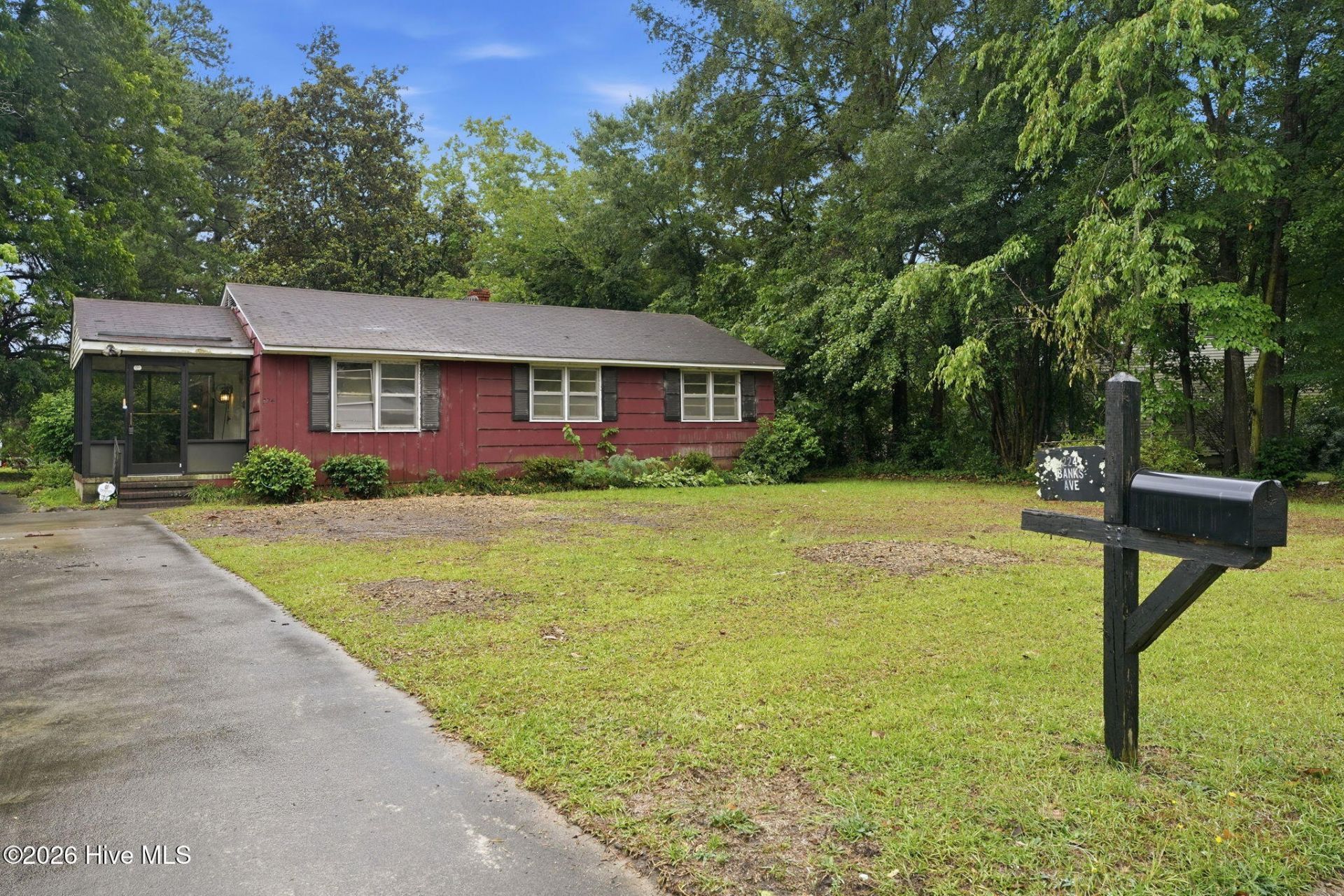 224 Banks Avenue, Goldsboro, NC 27534 Main Photo