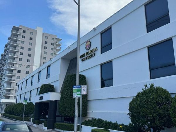 Medical Office For Sale on 27th Ave , Miami, FL 33133