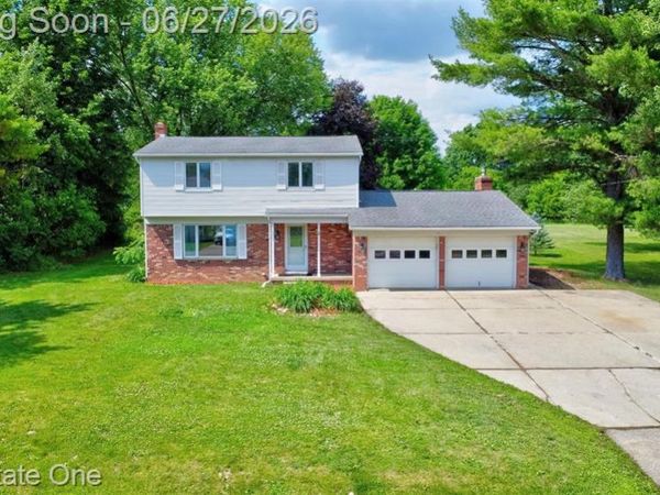 10379 Hegel Road, Atlas Twp, MI 48438