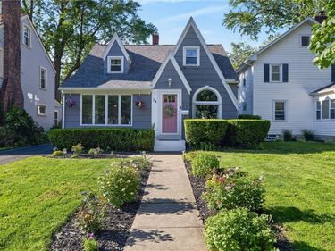 74 Pontiac Drive, Rochester, NY 14617